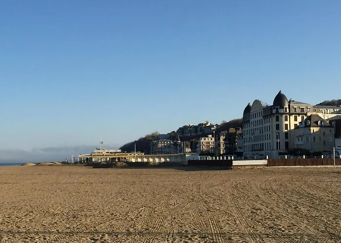 Le Clos Normandy